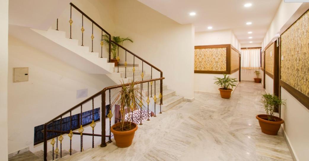 Hotel Grand Ashirwad By Wb Inn Secundurabad Εξωτερικό φωτογραφία